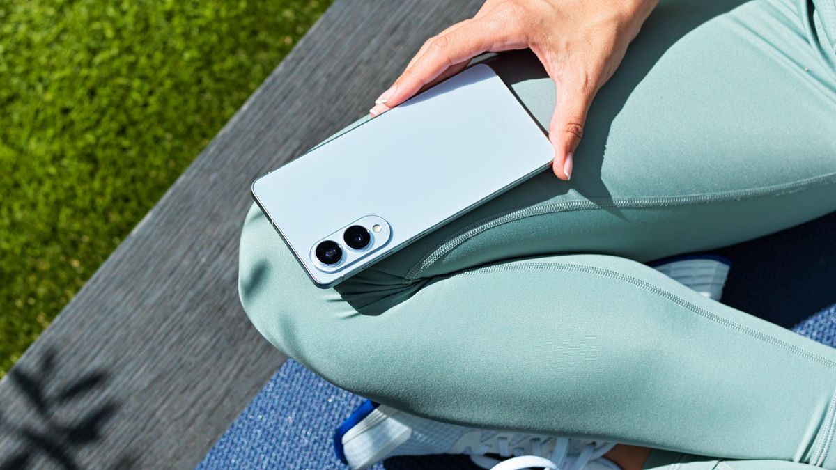 Samsung, pazarımızda The Galaxy S25 Edge'i piyasaya sürdü, aralığı