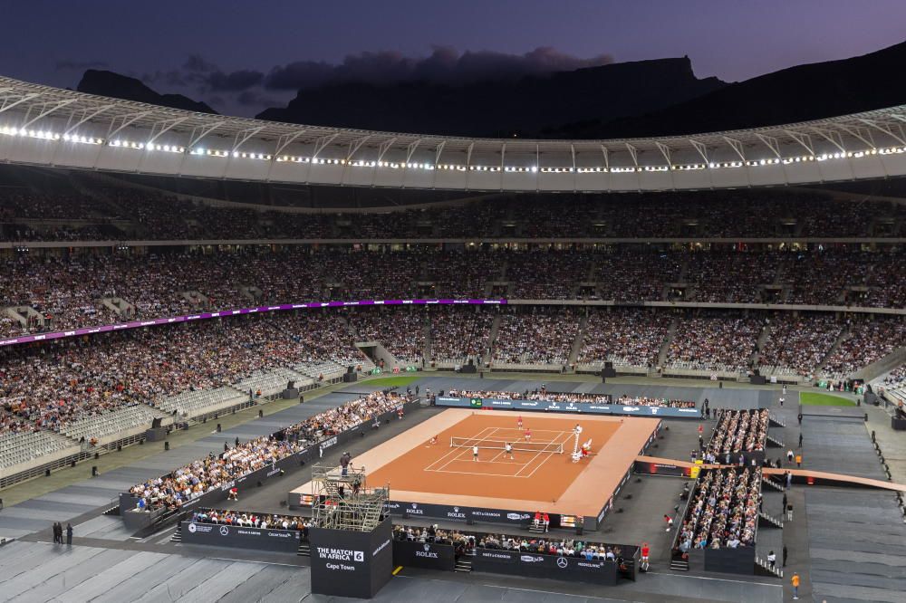 Nadal y Federer baten el récord mundial de público en Sudáfrica
