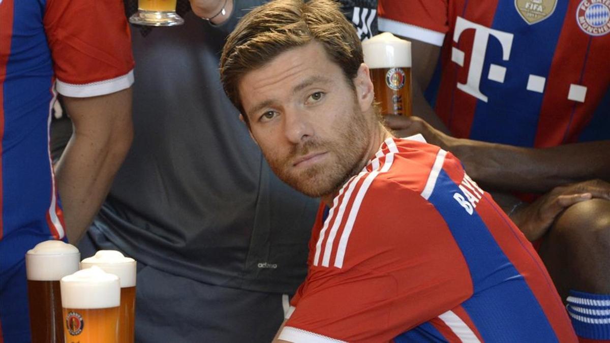 A Xabi Alonso se le vuelve a complicar su problema con Hacienda