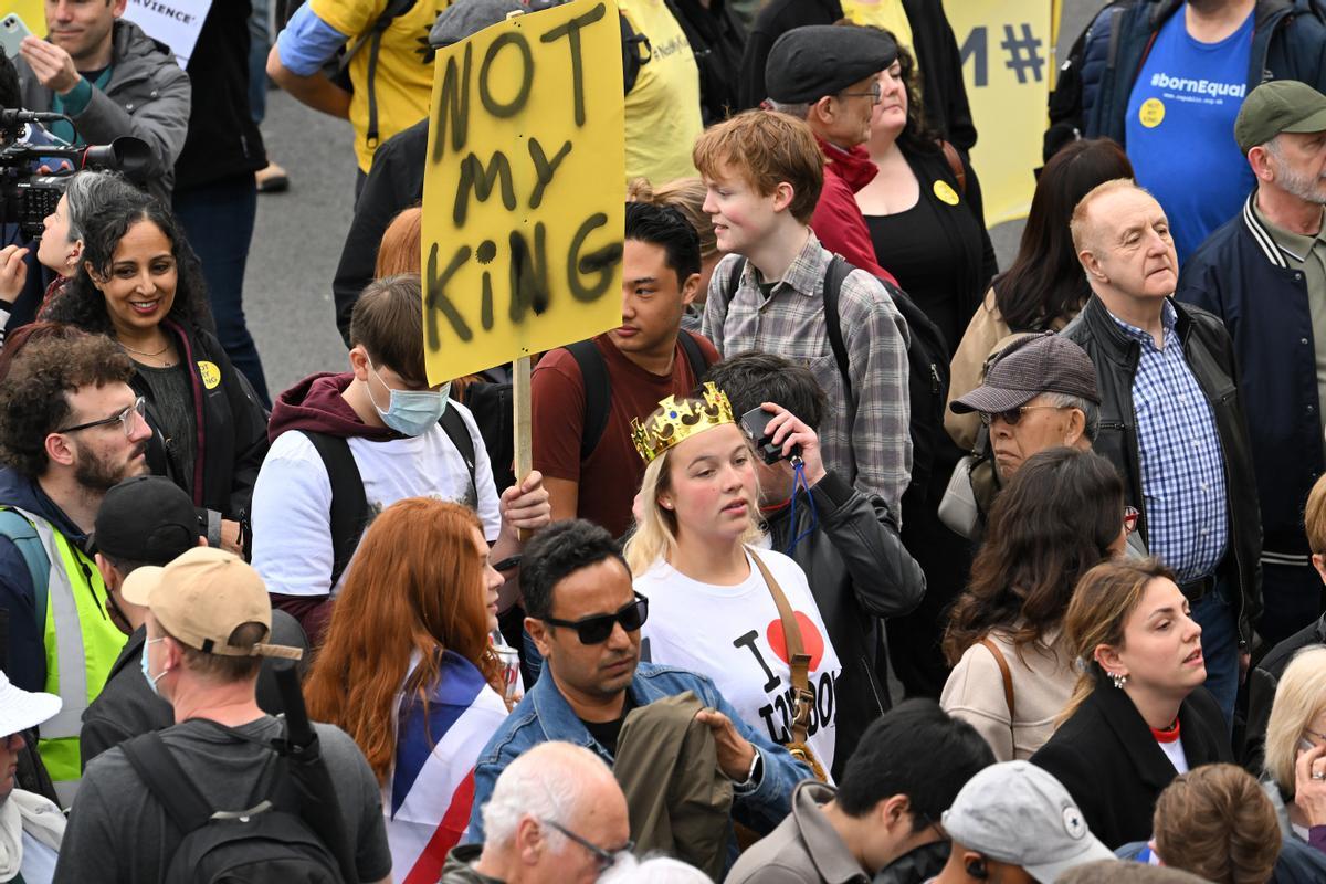 Protestas en la coronación de Carlos de Inglaterra