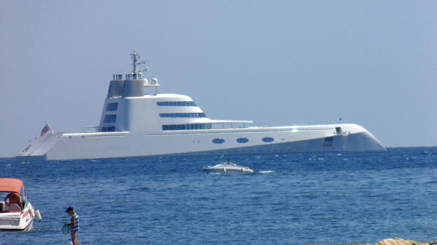 El «Nautilus» del futuro asombra en Dénia - Información