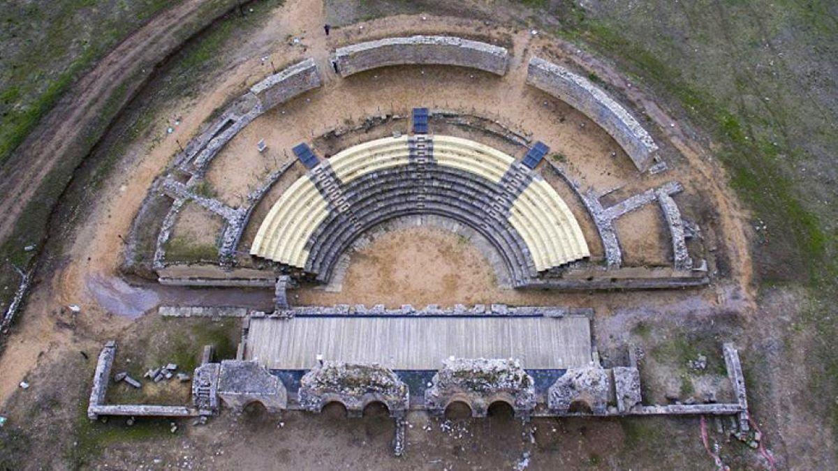 Teatro romano de Regina, en Casas de Reina.