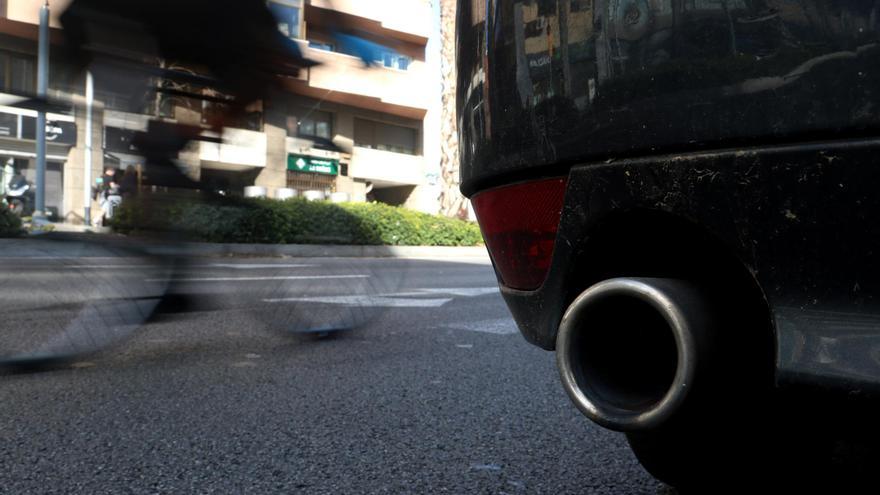 L&#039;esborrany d&#039;acord de la COP28 proposa reduir l&#039;ús de combustibles fòssils però sense abandonar-los