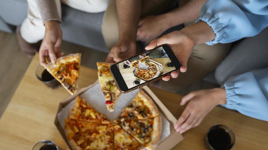 ¿Día de peli y manta? Pizza, hamburguesa o sushi: estos son los mejores &#039;delivery&#039; de Córdoba