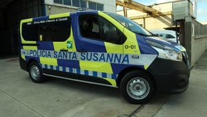 Un vehículo de la policía local de Santa Susanna