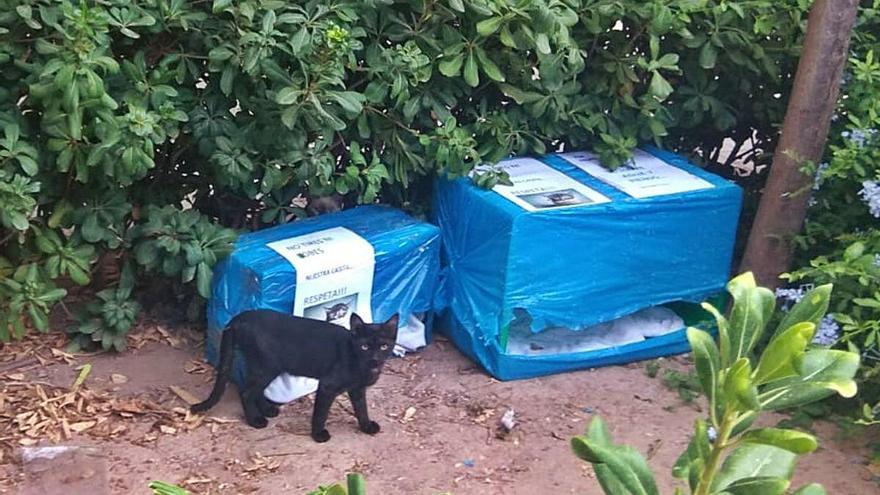 Refugio que se hizo en una plaza del Port.