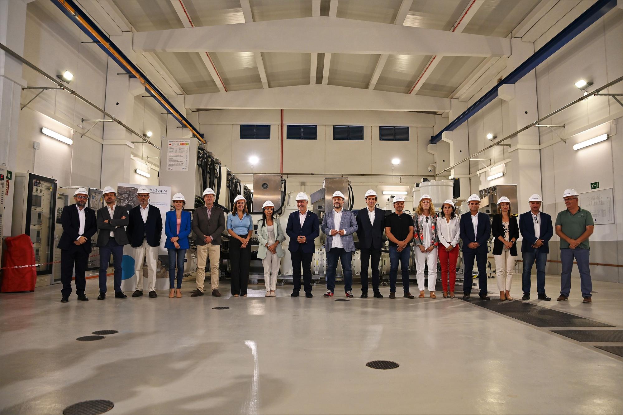 El nuevo cable eléctrico submarino entre Lanzarote y Fuerteventura entra en funcionamiento