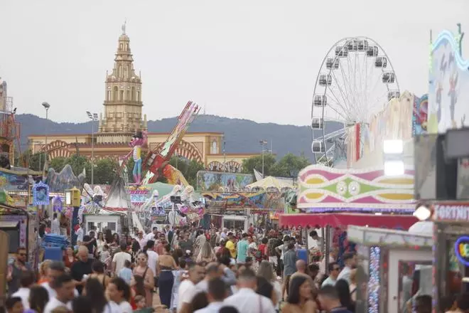 La adrenalina de la Feria, en la calle del Infierno