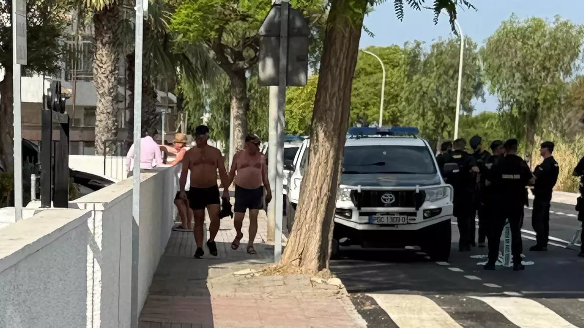 Desahucian a una "inquiokupa" de una vivienda vacacional de Santa Pola tras ser acusada de estafa