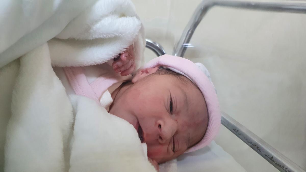 Yinara, nacida en Constantí, es el primer bebé catalán del 2021