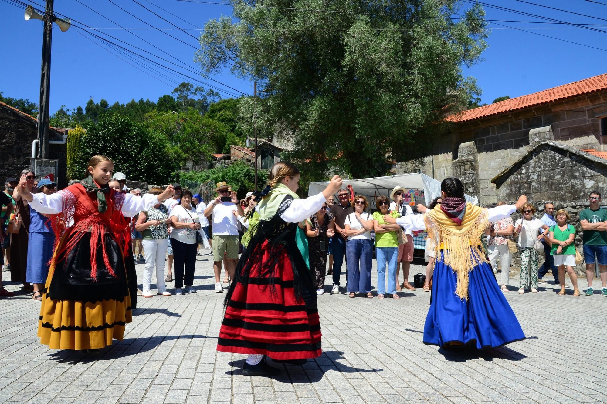 As celebracións do Día de Santiago en Ermelo, "berce do Morrazo"