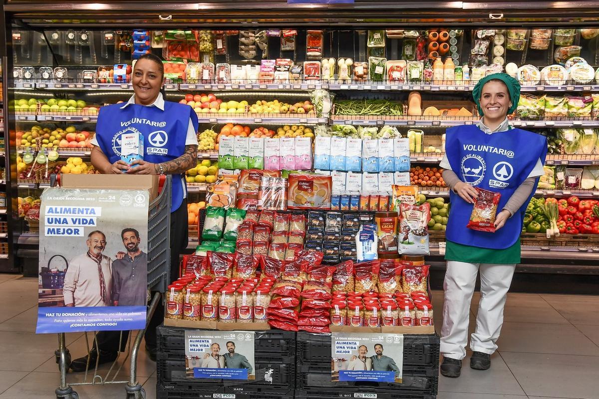 SPAR Gran Canaria se vuelca con la gran recogida solidaria para el Banco de Alimentos de Las Palmas.