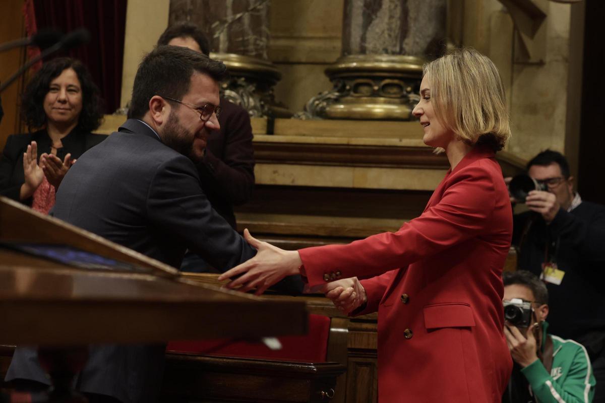 Aragonès y Albiach el día que se aprobaron los presupuestos de 2023.