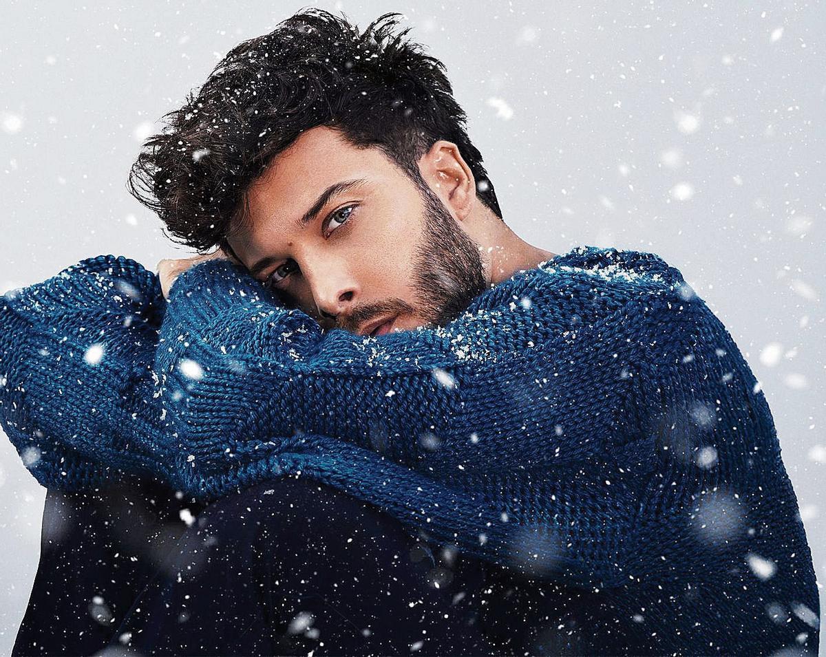 Blas Cantó en la portada de su EP navideño 'Noel'