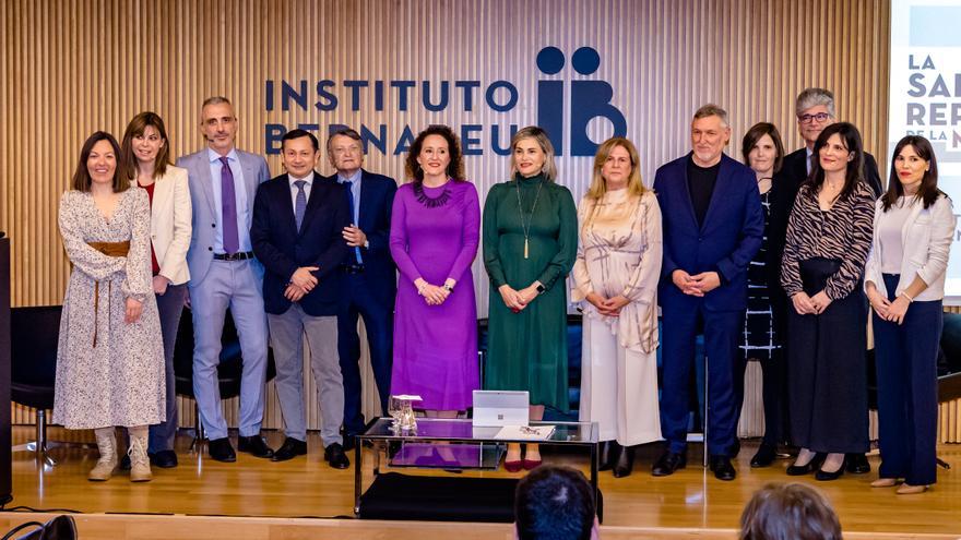 Expertos se reúnen en Instituto Bernabeu para abordar la salud reproductiva de la mujer del siglo XXI