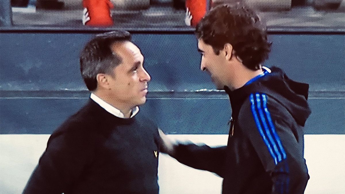 Sergi Barjuan y Raúl, en el mini clásico