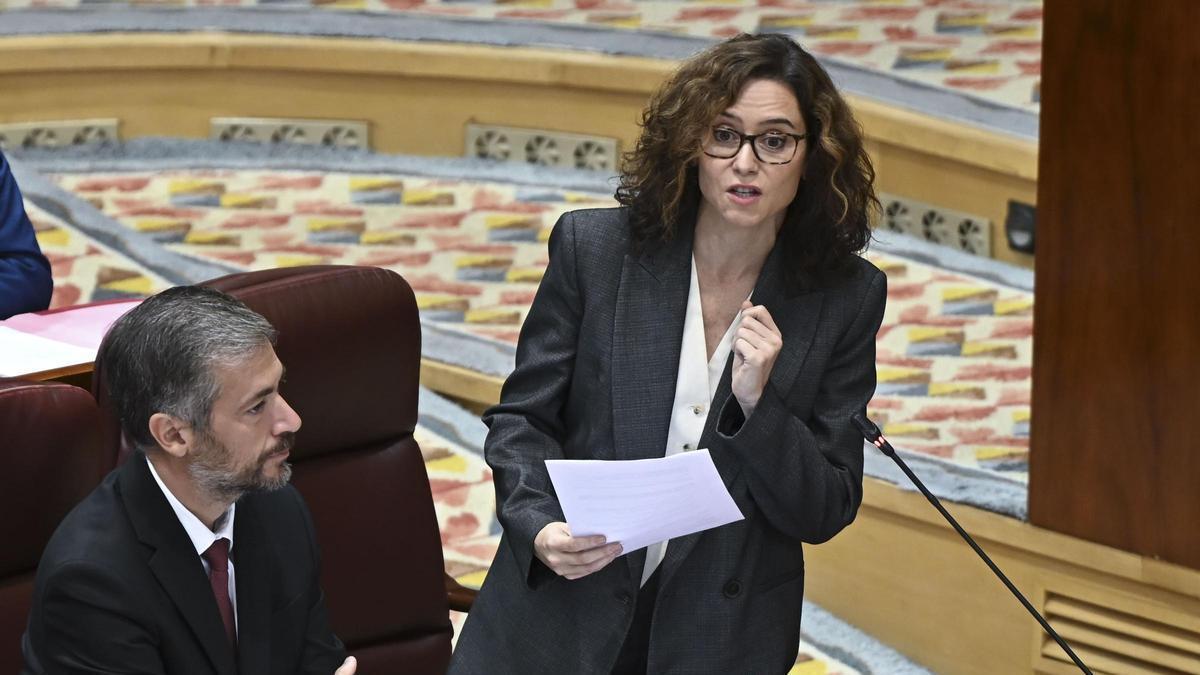 Ayuso: "Dejen en paz a Maricarmen que está en un hospital público intentando sanarse y se están lucrando de ella"