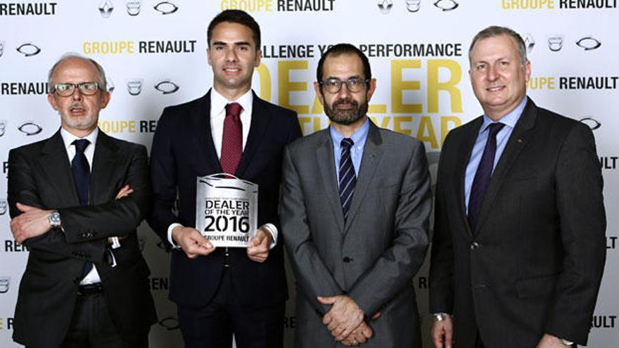 Automóviles Gomis, «Mejor Concesionario Renault del Año»