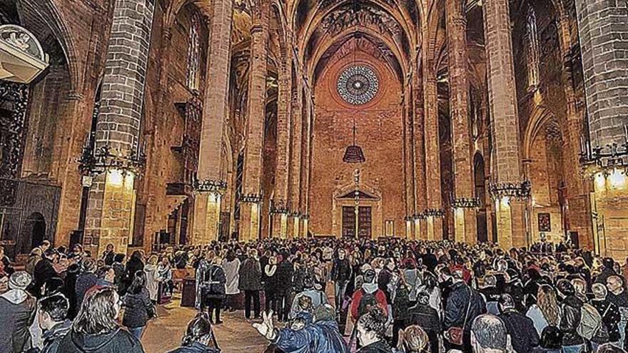 La responsable de Patrimonio de la Seu tiene claro que si se declarara un incendio en la Catedral, los daños serían mucho menores que en Notre Dame.