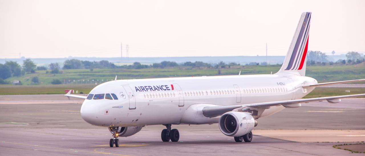 Airbus 321 de Air France, similar al que utilizará la aerolínea en su ruta entre París y Gran Canaria.