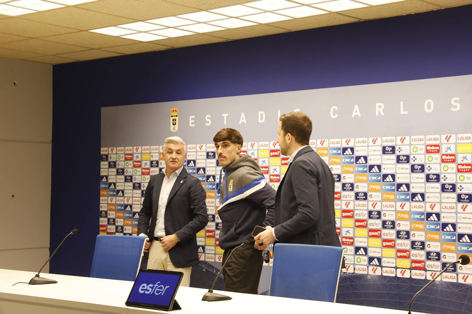 Nacho Vidal llega al Oviedo, “un club en el que puedo volver a sentirme futbolista”
