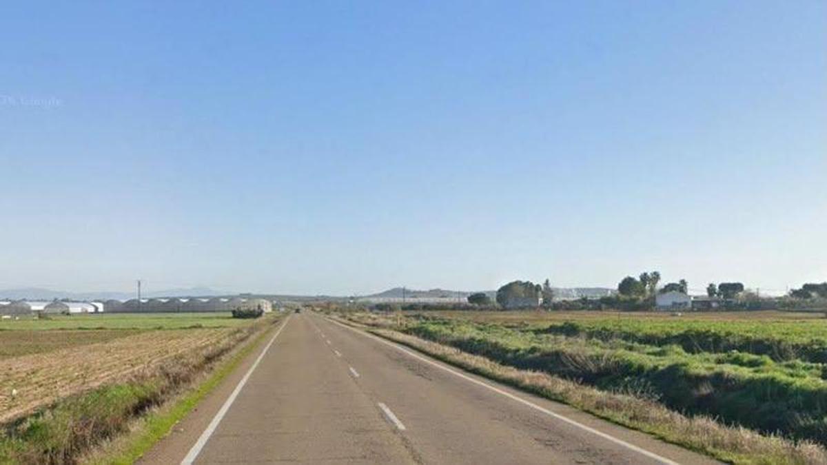 Carretera BA-060 a su paso por Don Benito.