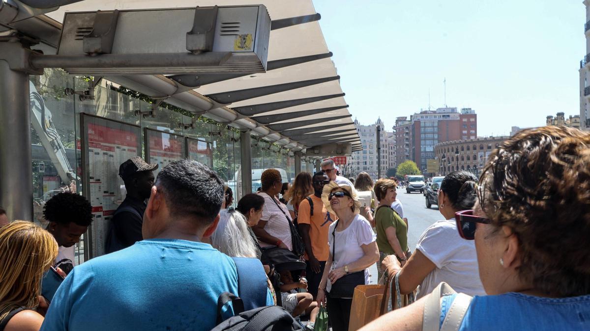 La mobilitat de València, al límit durant el mes d'agost
