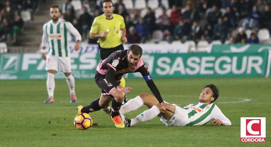 FOTOGALERÍA / El partido de Liga Córdoba-Rayo Vallecano