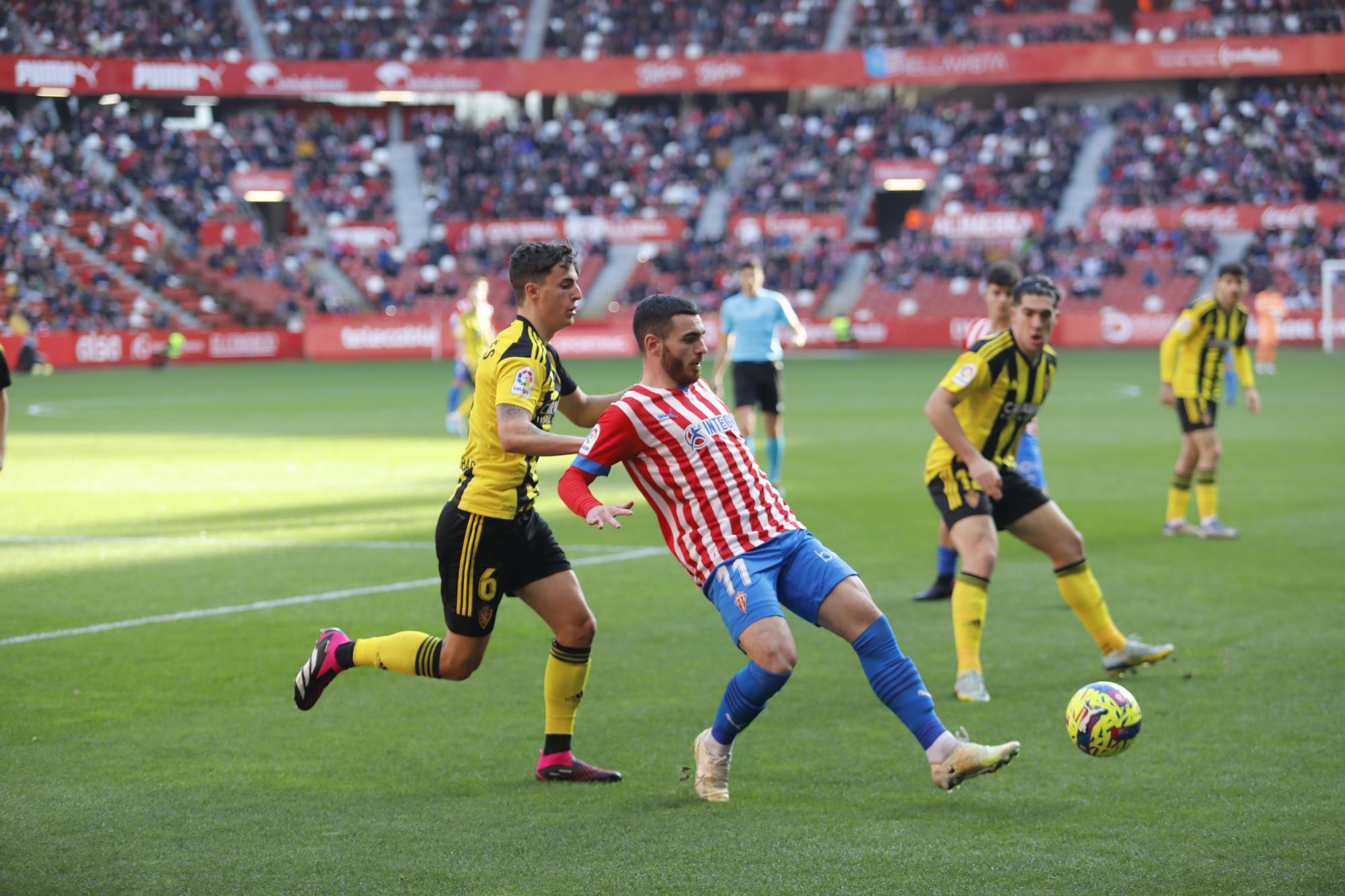 EN IMÁGENES: El encuentro entre el Sporting y el Real Zaragoza