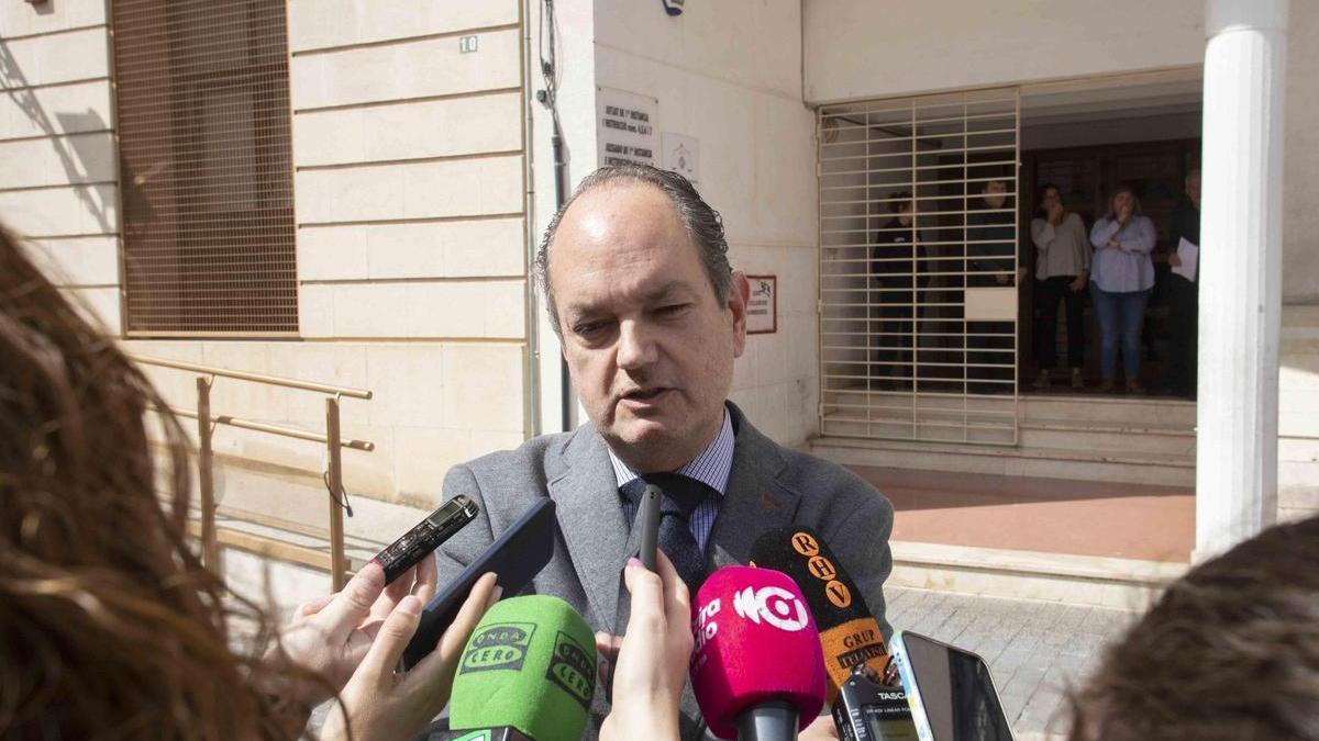 El decano del Colegio de Abogados de Alzira, Agustín Ferrer.