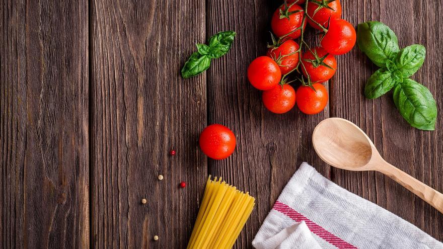 Intoxicación en la cocina: cómo usar la tabla de cortar para