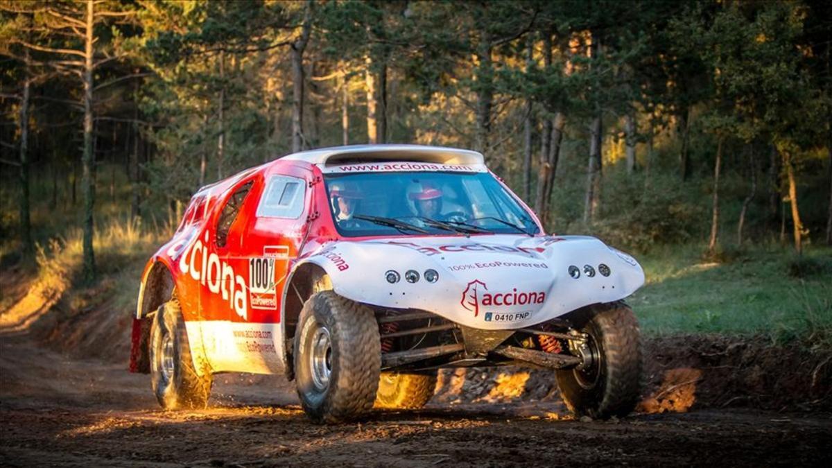 Acciona vuelve al Dakar