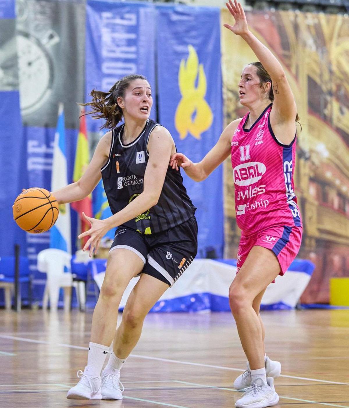 María Angulo cumple su primera temporada en Vilagarcía. | CEDIDA