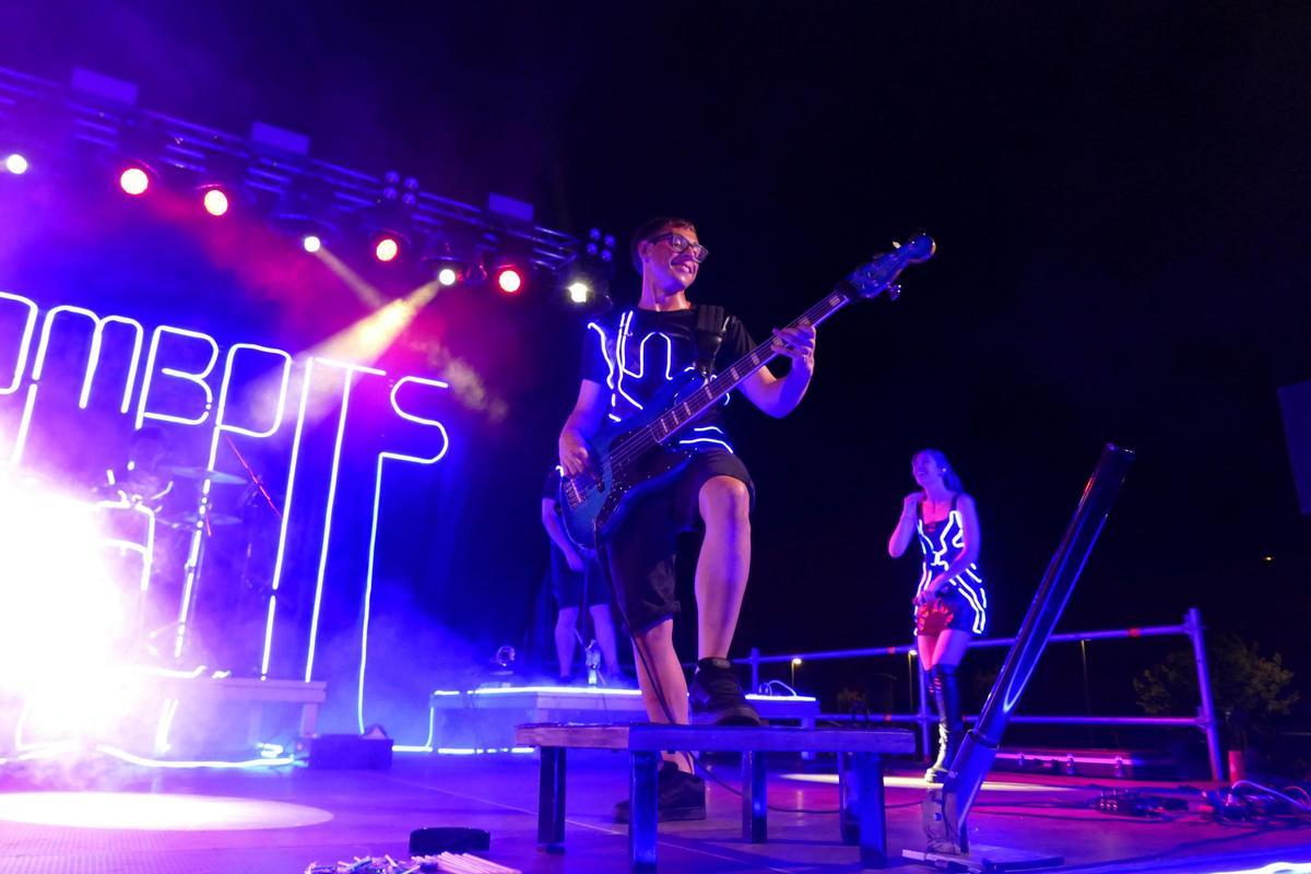 EN IMATGES | El nou show de Somboits tanca els concerts de les Festes de Sant Pere de Figueres EN IMATGES | El nou show de Somboits tanca els concerts de les Festes de Sant Pere de Figueres