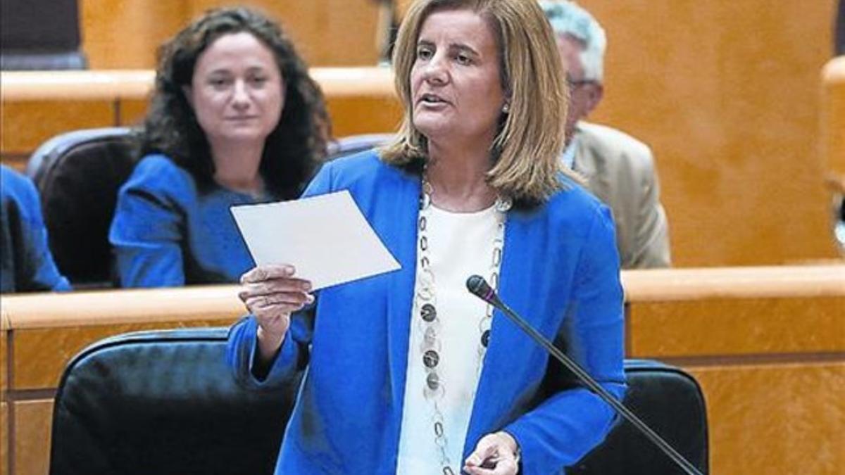 La ministra Fátima Báñez en el Senado, el martes pasado.