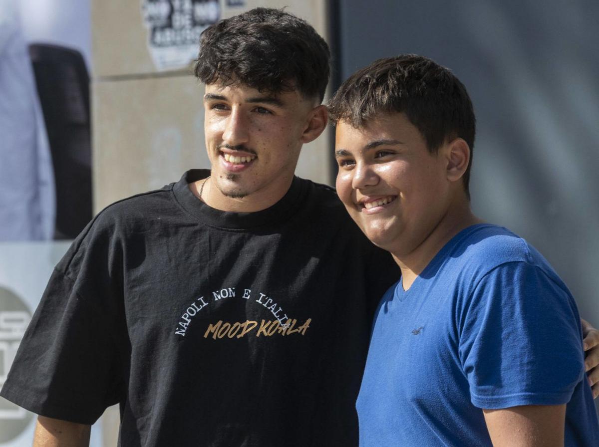 Diego López, ayer, a su llegada a las pruebas médicas. | M.Á.MONTESINOS