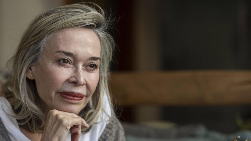 Adelanto exclusivo de la nueva novela de Susana Fortes, «El extraño verano del 75»