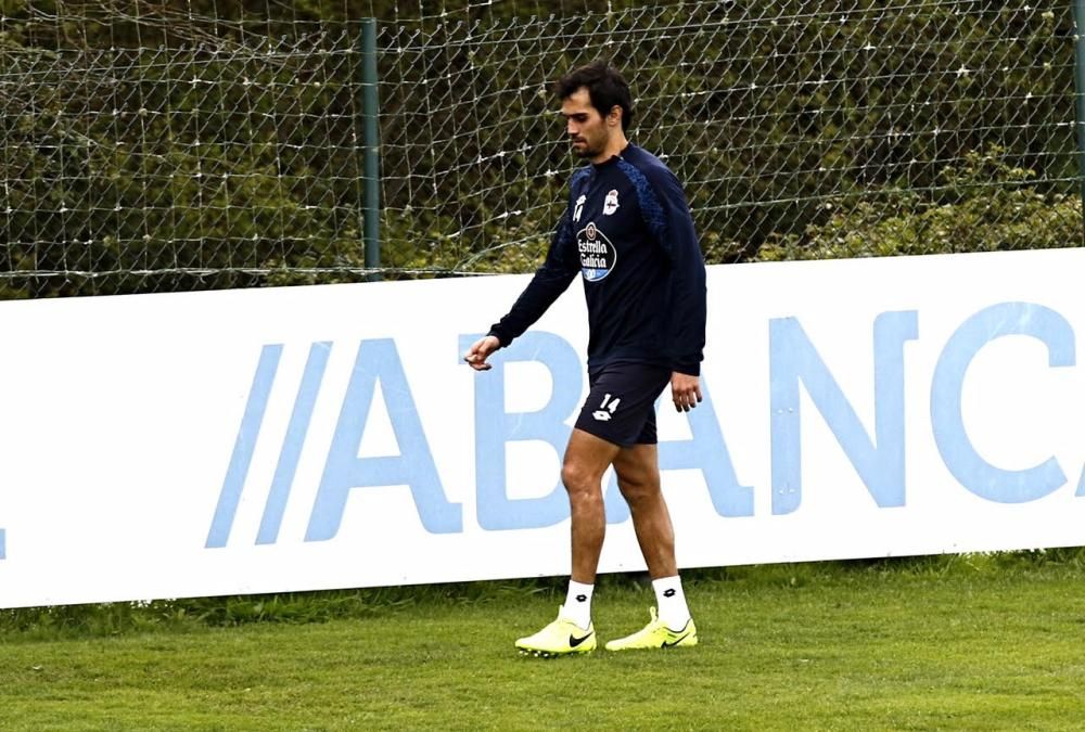 Mosquera y Arribas, bajas en el primer entrenamiento de la semana