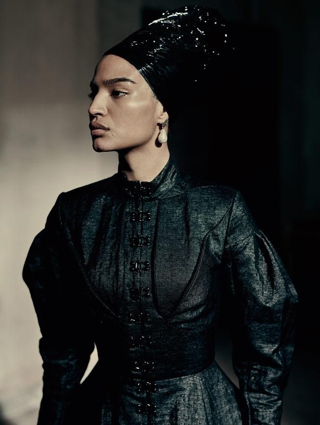 Segundo retrato de Indya Moore, en el calendario Pirelli 2020