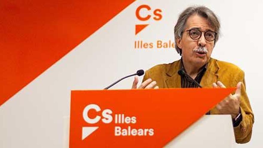 Pericay atribuye su derrota en Ciudadanos a &quot;presiones a afiliados&quot; y cuestiona el liderazgo de Pérez-Ribas