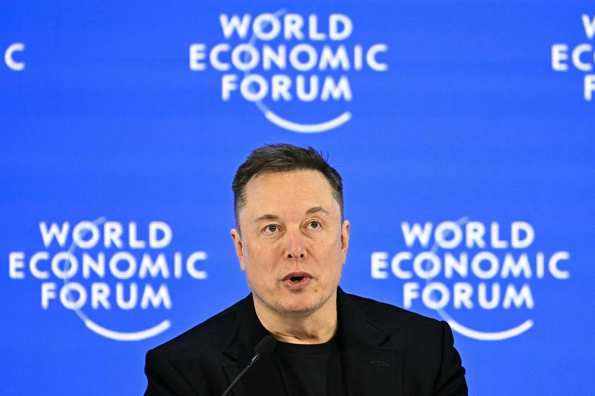 El magnate tecnológico Elon Musk, en el Foro Económico Mundial de Davos que tanto ha criticado.