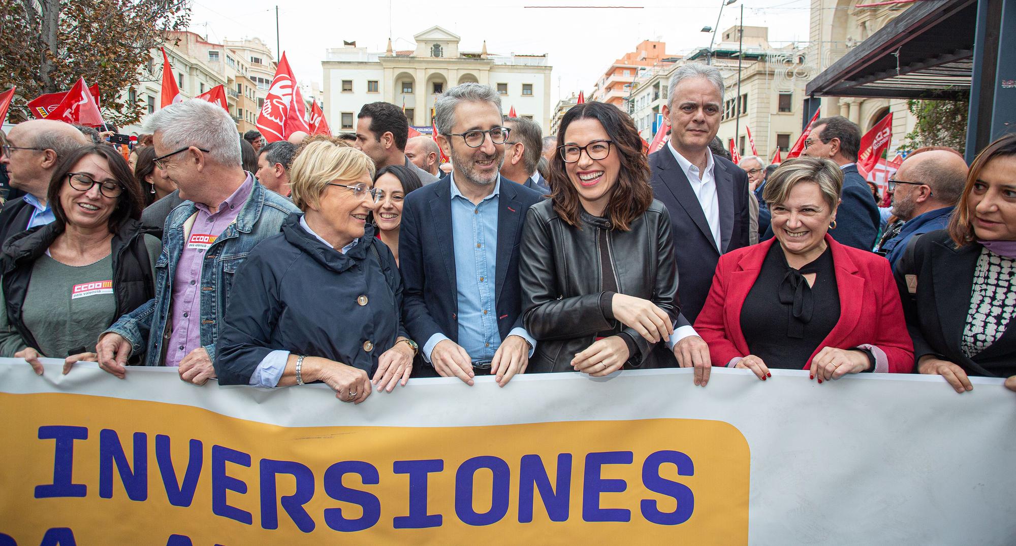 Concentración para reclamar una financiación justa para la provincia de Alicante