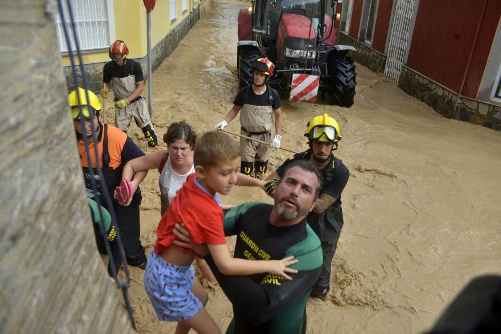 Gota fría en Los Alcázares: Inundaciones, rescates y destrozos