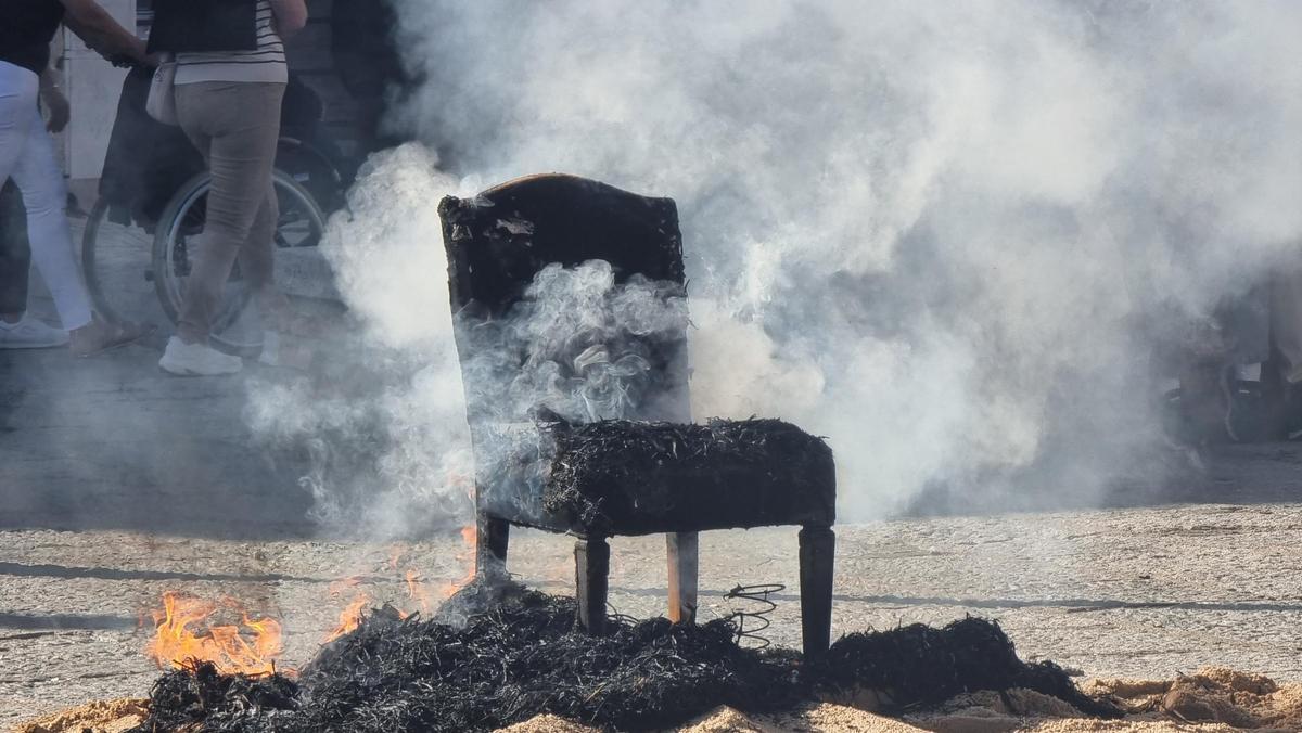 GALERÍA | Toro despide la Semana Santa con la "Quema del Judas" GALERÍA | Toro despide la Semana Santa con la "Quema del Judas"