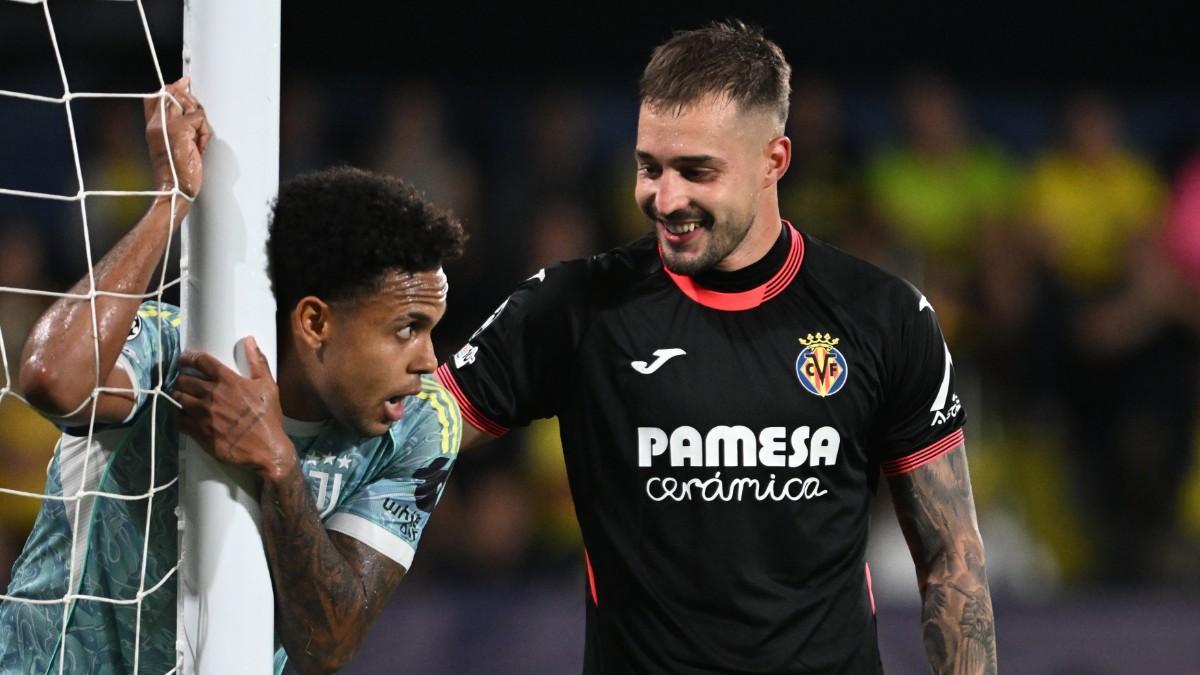 Arnau Tenas, en el duelo del Villarreal contra la Juventus