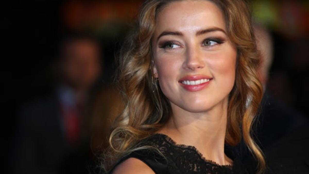 Amber Heard donará el dinero de su divorcio de Johnny Depp