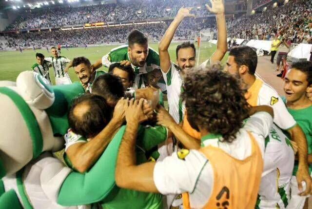 FOTOGALERÍA / El Córdoba arranca la liga con victoria ante el Valladolid