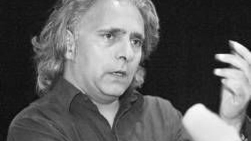 El anglopaquistaní Kureishi lanza ´Algo que contarte´