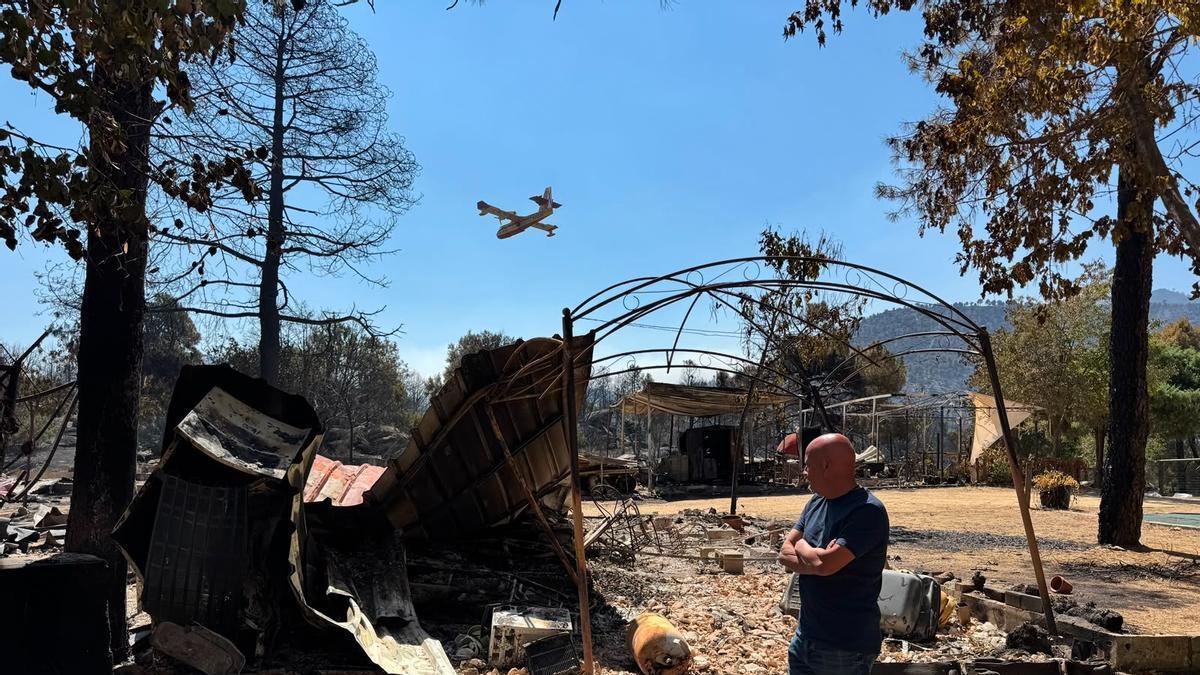 Incendio en el sur de Ávila calcinó dos campings; sus dueños reclaman ayuda institucional