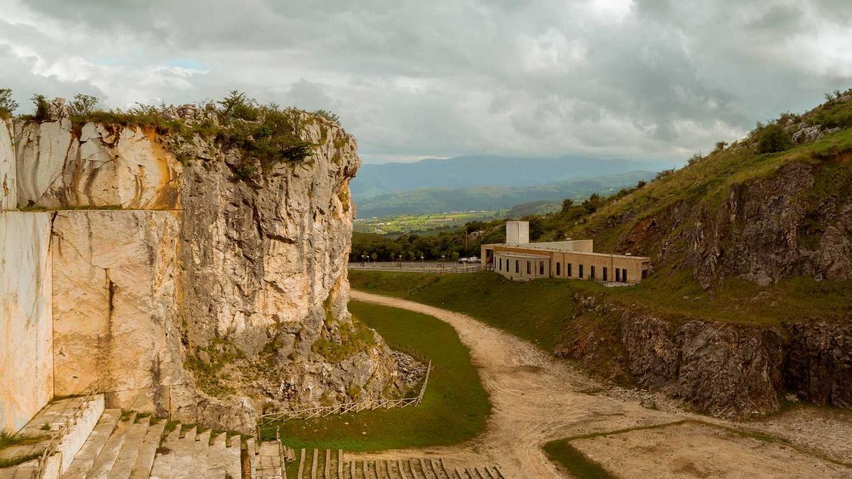 Cueva de Pozalagua, carranza, Vizcaya